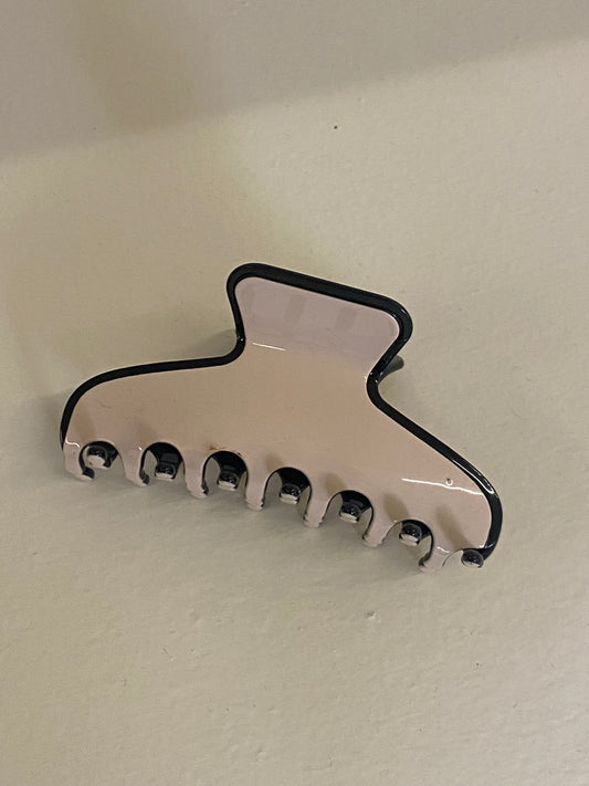 MEDIUM HAIR CLIP