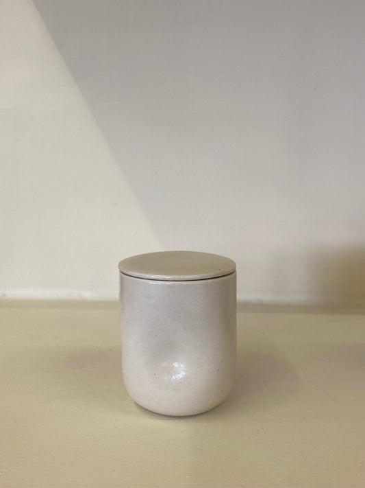 BYNIQUE SCENTED CANDLE