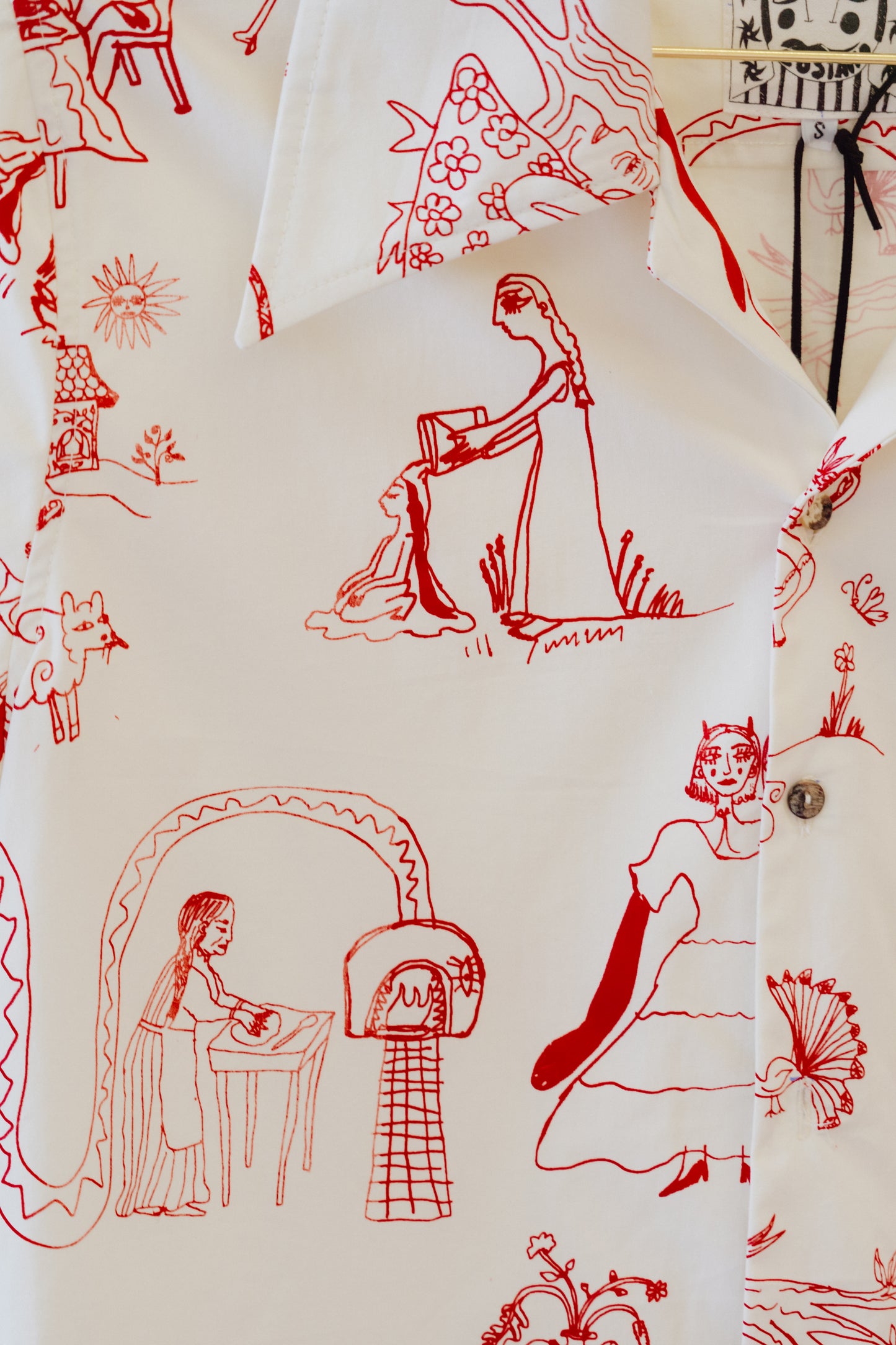 COSTAIIA MERCH SHIRT