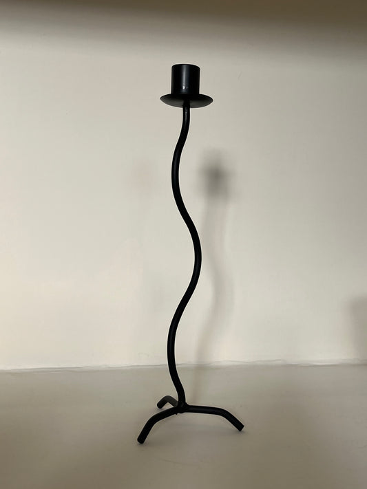 SQUIGGLE CANDLESTICK