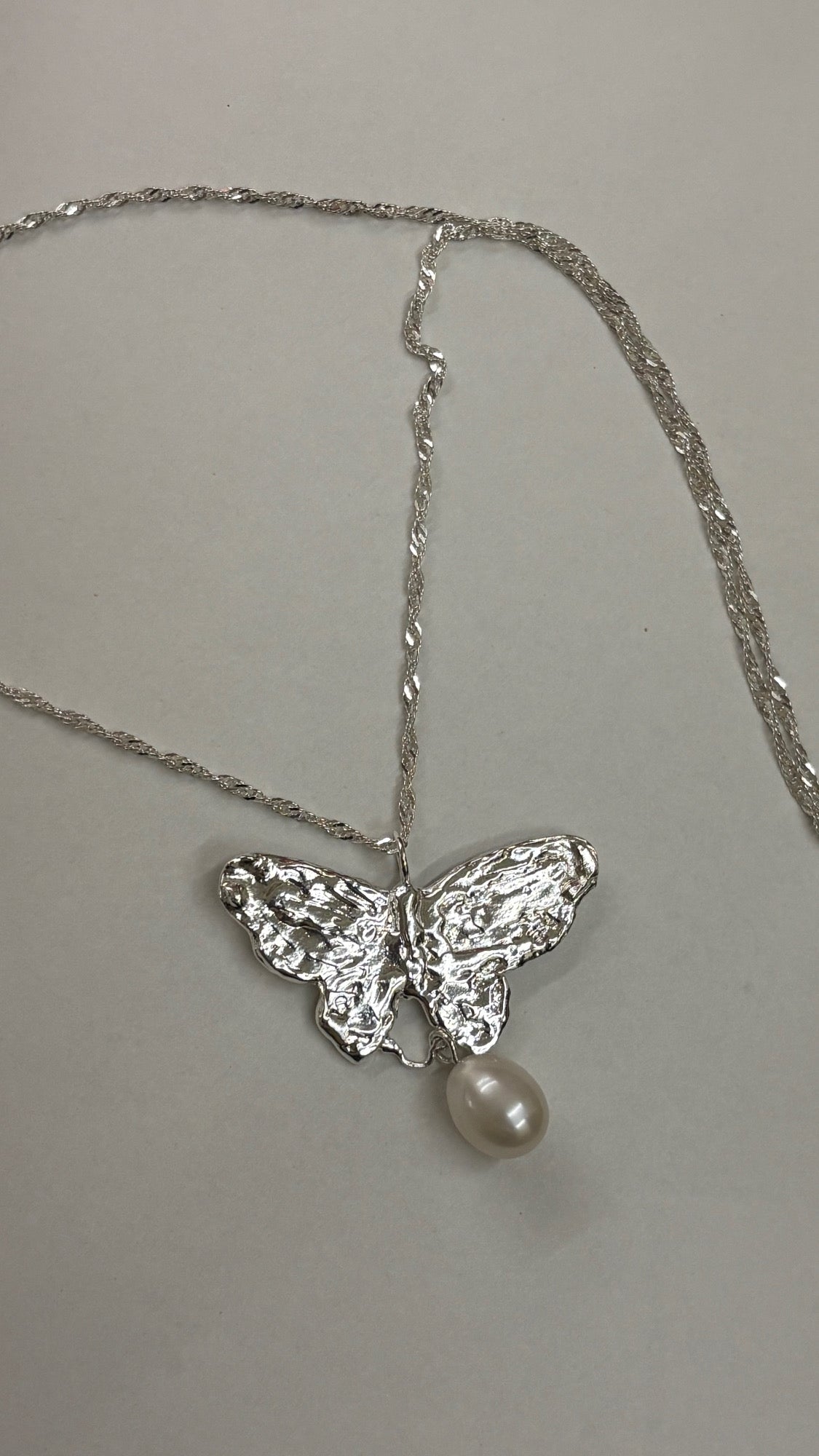BELI NECKLACE