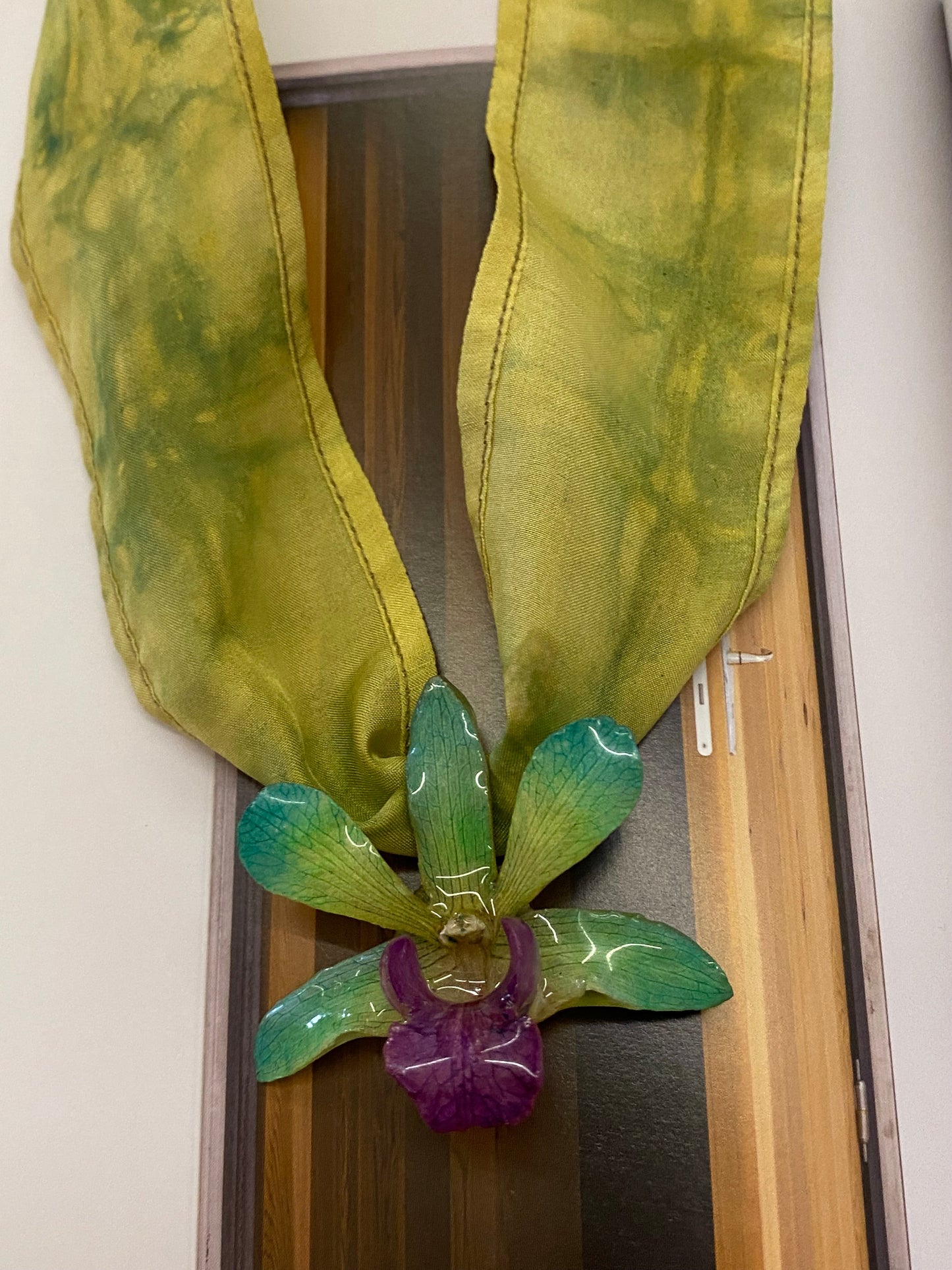 GREEN ORCHID SILK NECKLACE