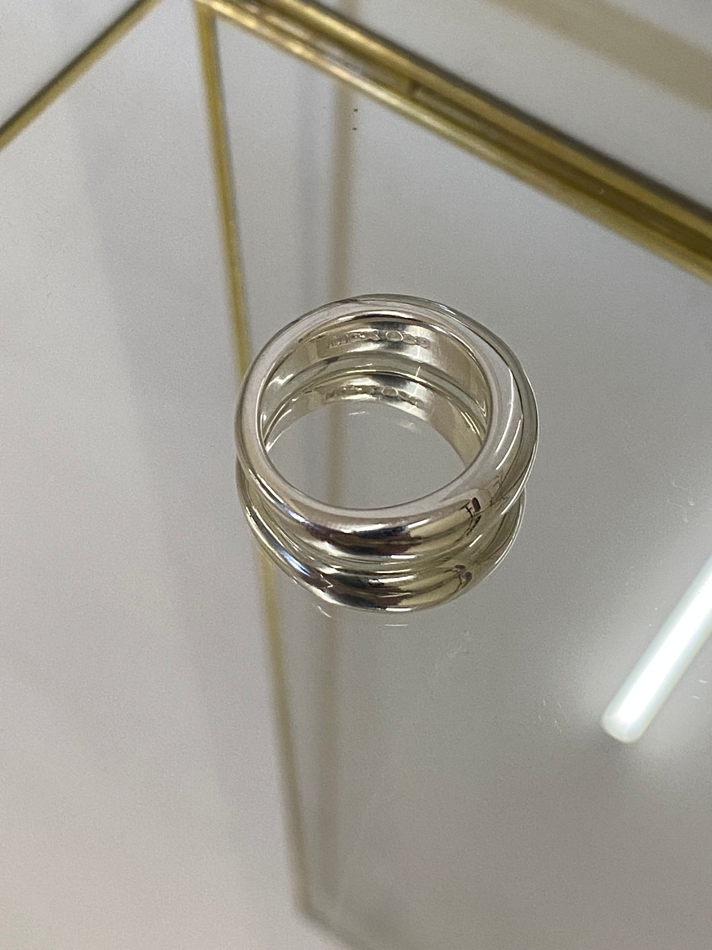 THIN STACKABLE RING