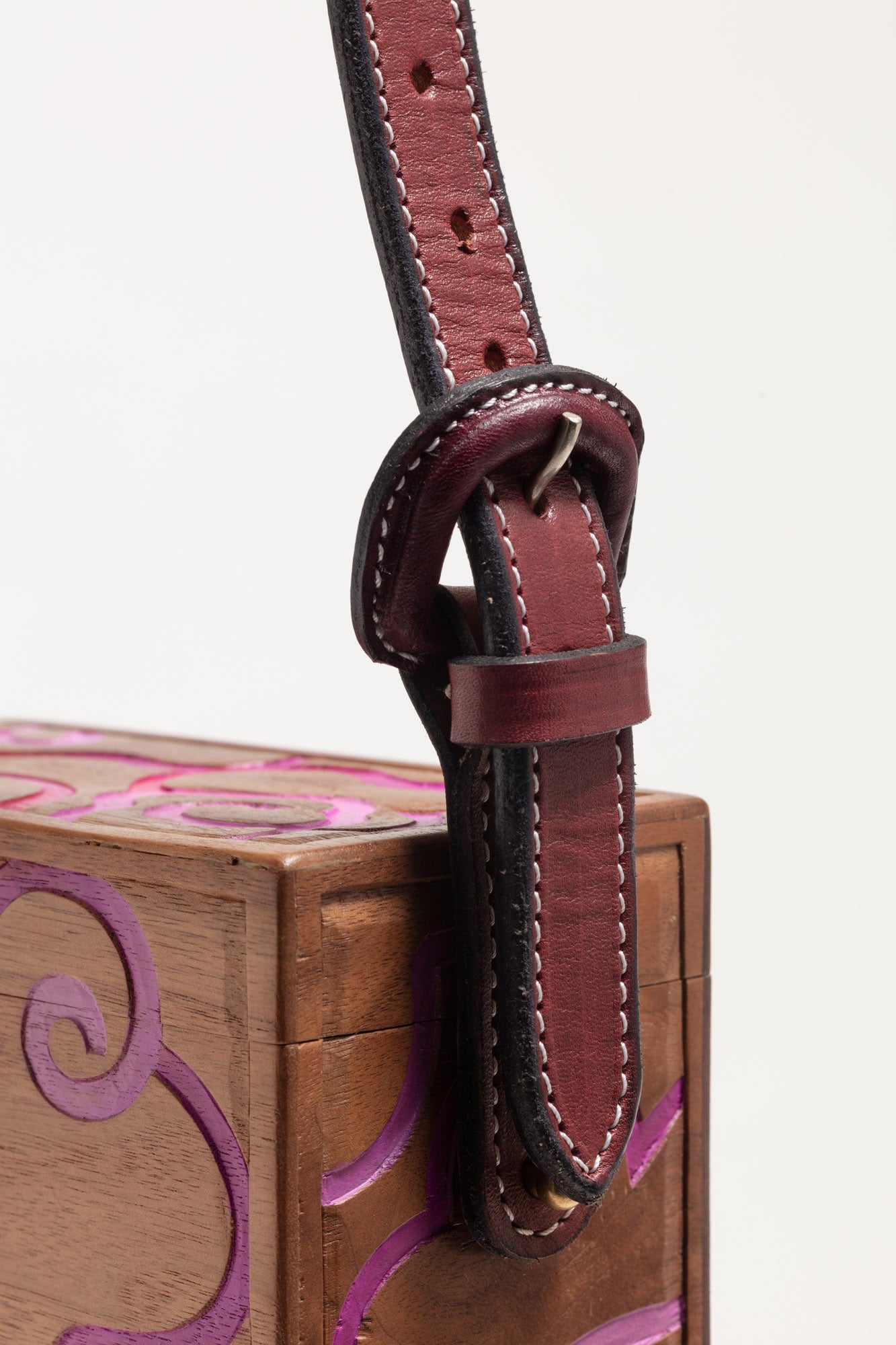 Aurelia x Ale Venegas: ALBA