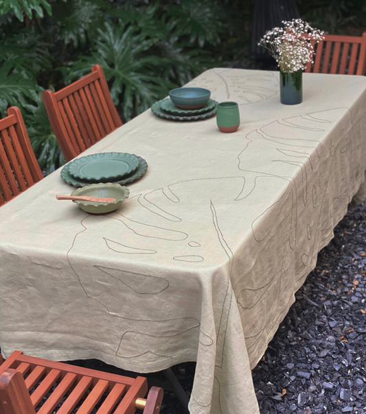 RECTANGULAR GREEN PATIO LINEN TABLECLOTH VERDE