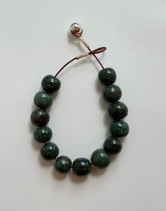 BOLD JADE NECKLACE