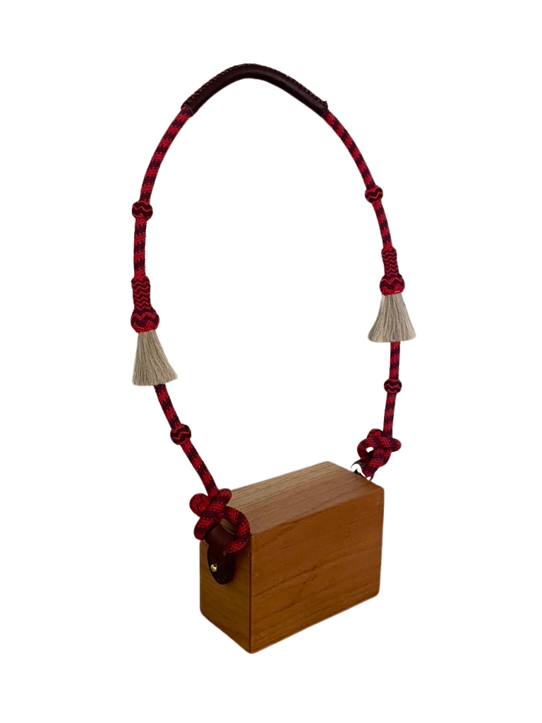 LONG REIN STRAP WITH HORSE HAIR