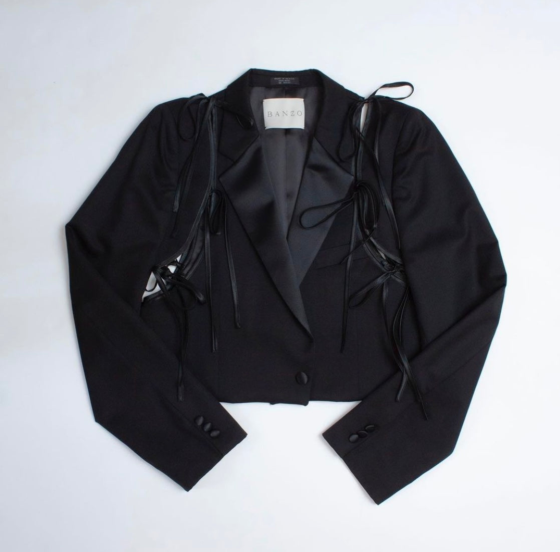 CROPED TUX APRON BLAZER