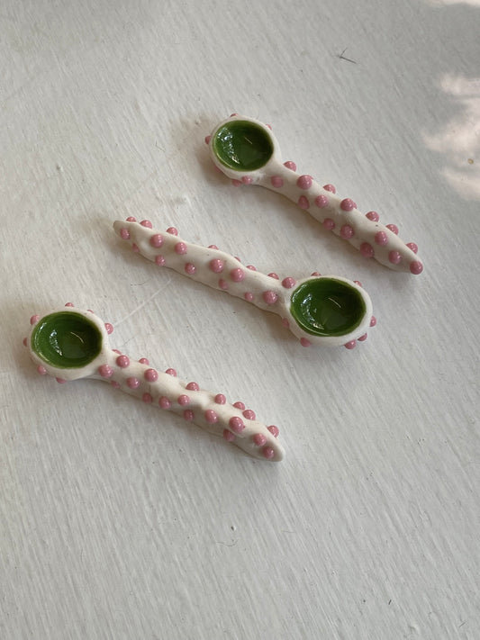 PORCELAIN SPOON