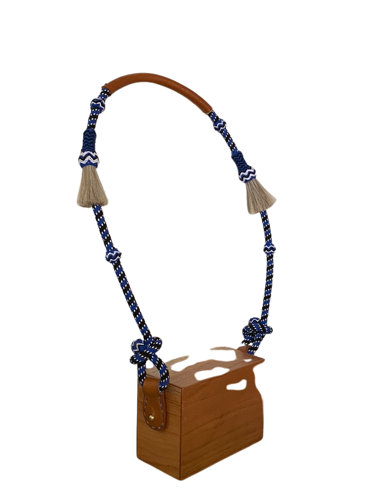 LONG REIN STRAP WITH HORSE HAIR