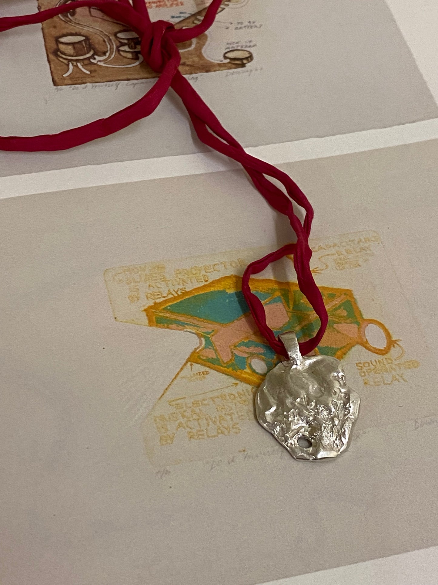 AMULETO CIUDAD DE DIOSES NECKLACE