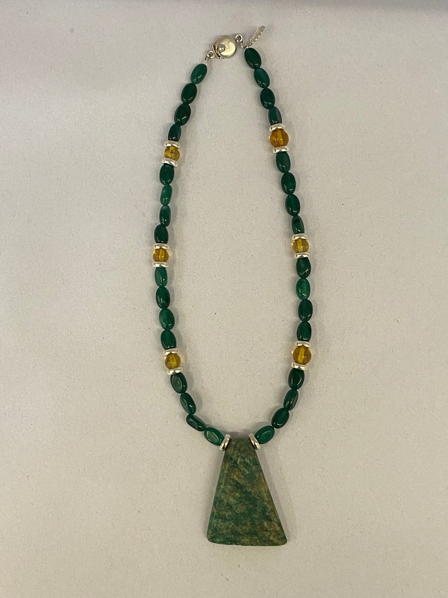 ÁGATA NECKLACE