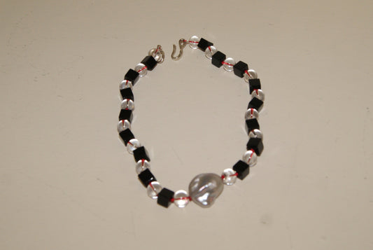 ONYX / CRYSTAL NECKLACE