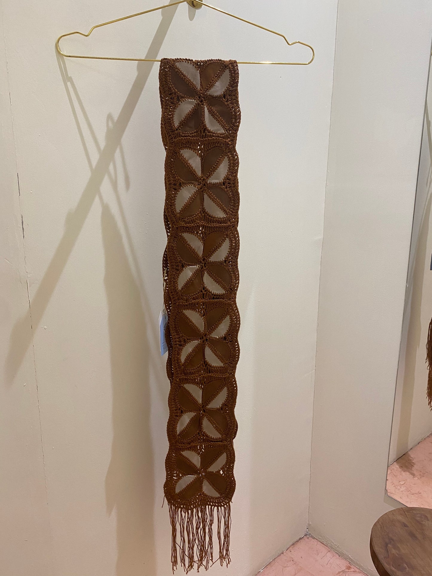 WOVEN LEATHER SCARF