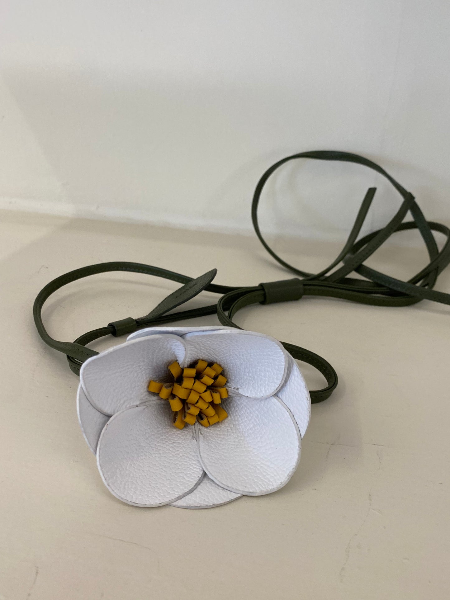 CAYENA FLOWER BELT