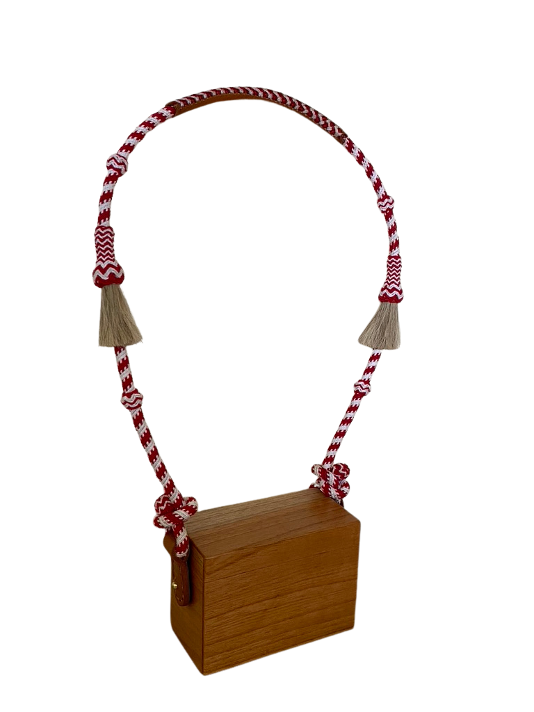 LONG REIN STRAP WITH HORSE HAIR