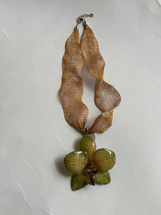 GREEN GOLD ORCHID NECKLACE
