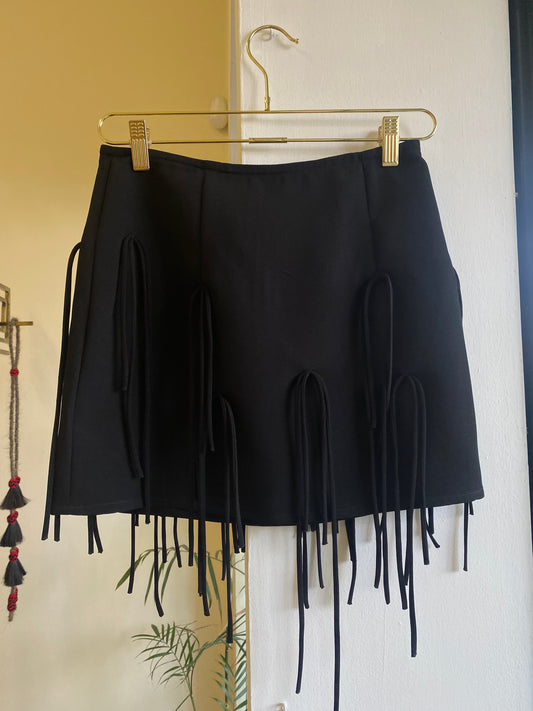 FRINGED BLACK MINI SKIRT