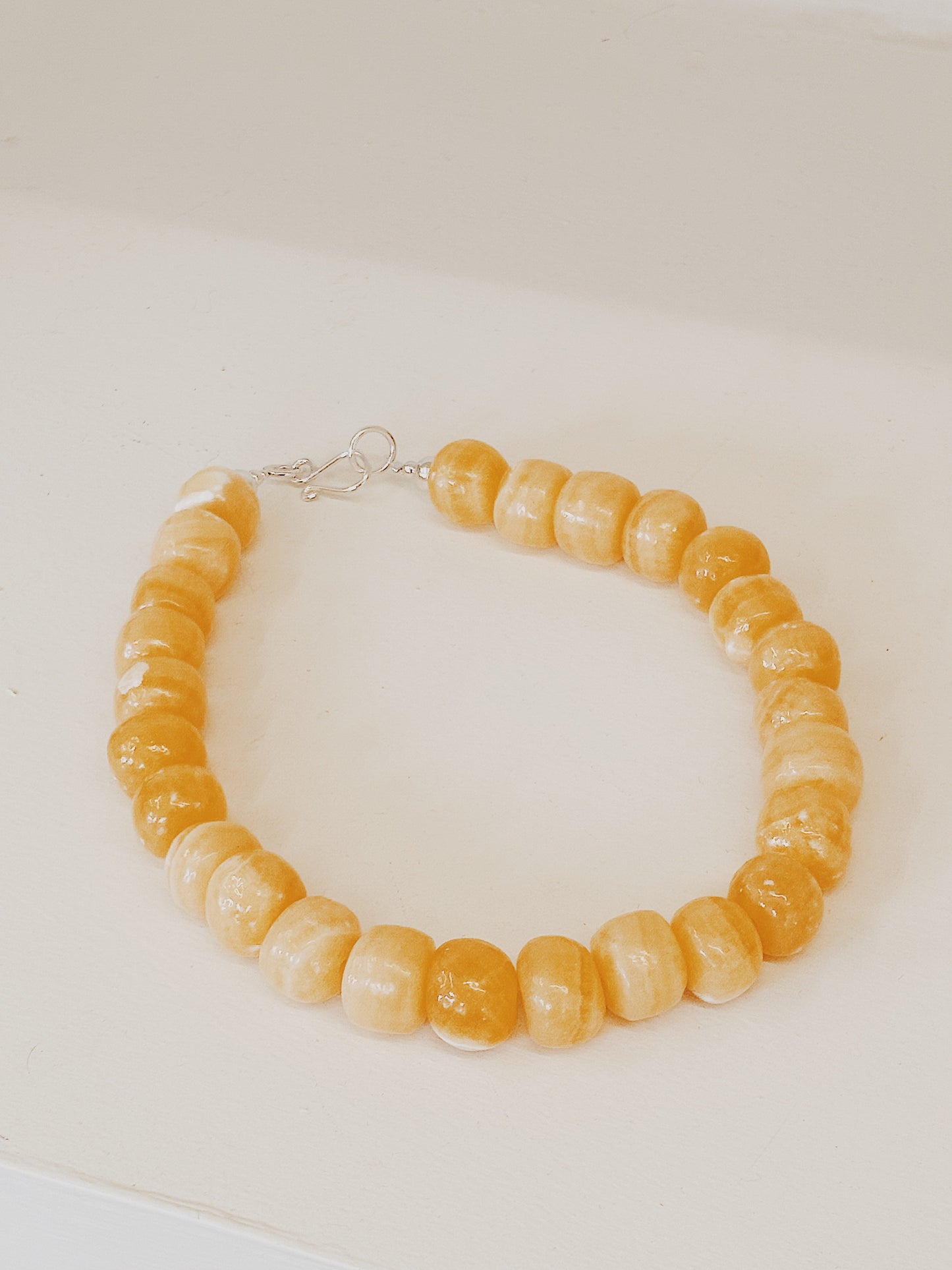 YELLOW ONYX NECKLACE