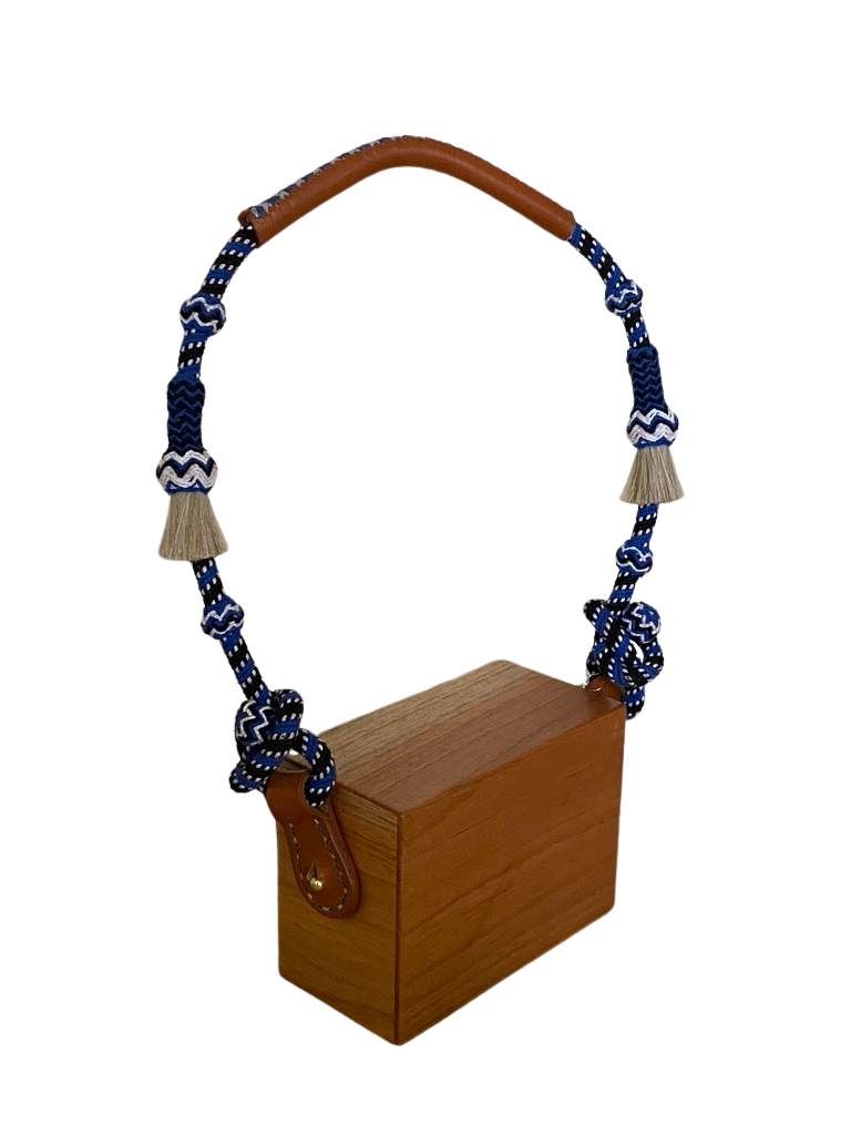 SHORT REIN STRAP WITH HORSE HAIR