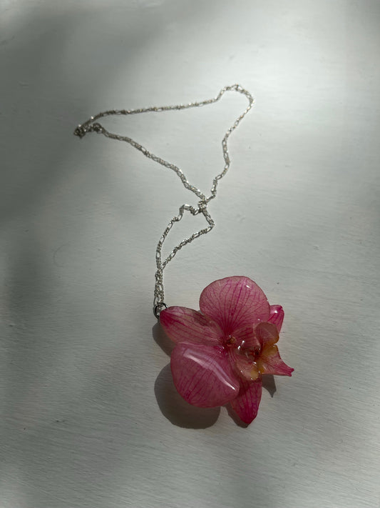 PINK ORCHID NECKLACE