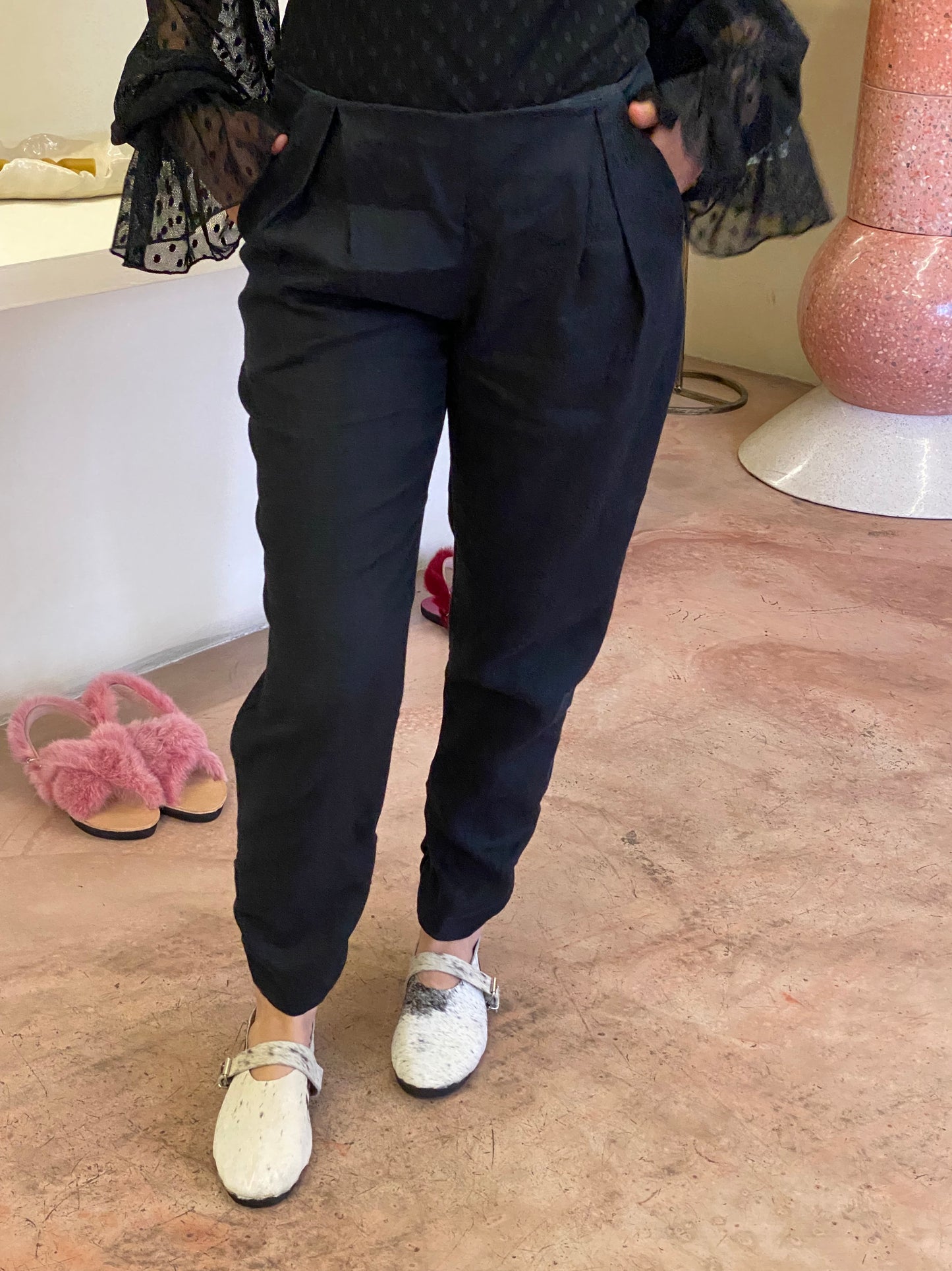BLACK LINENSE PANTS