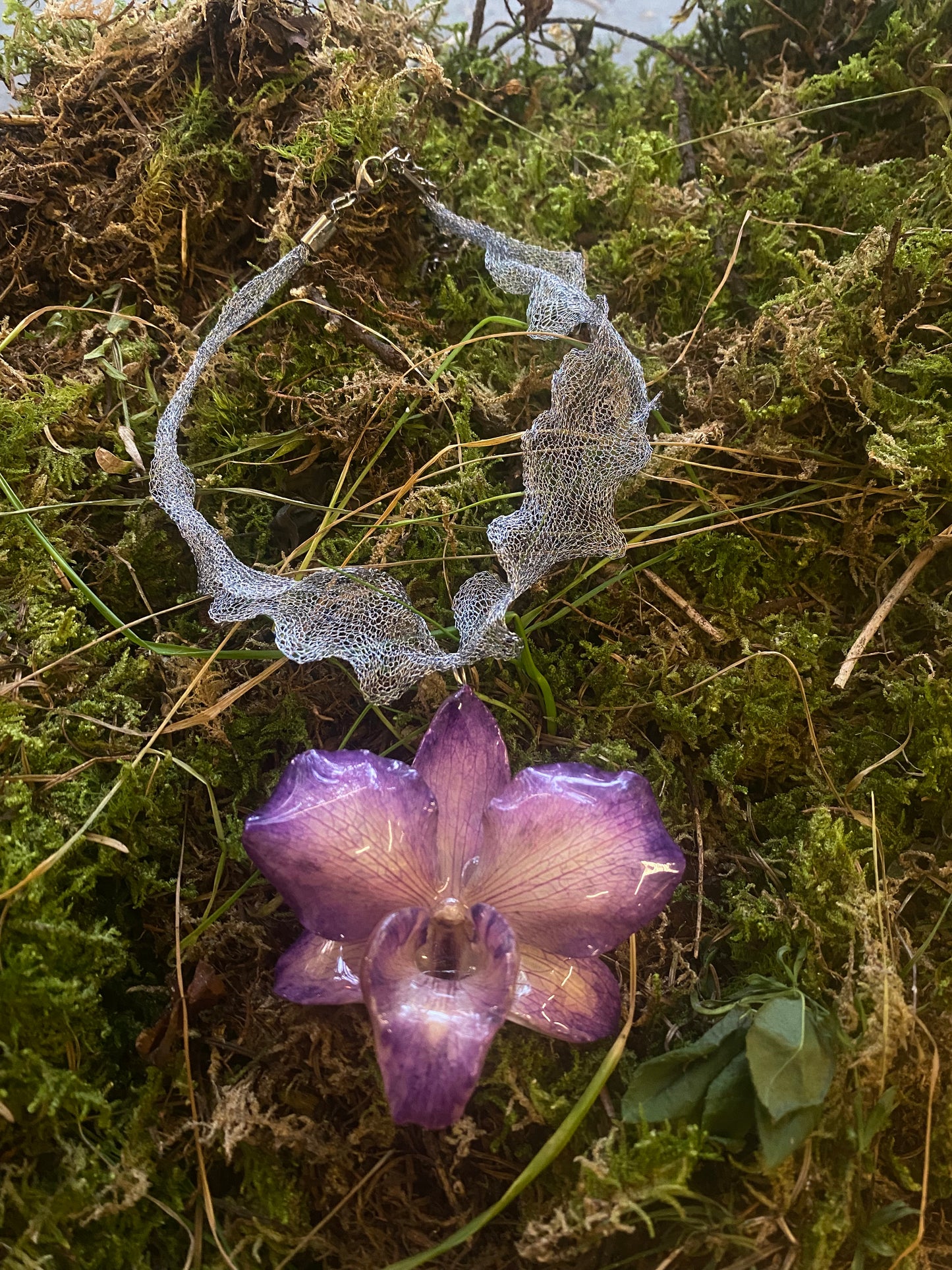 PURPLE ORCHID NECKLACE