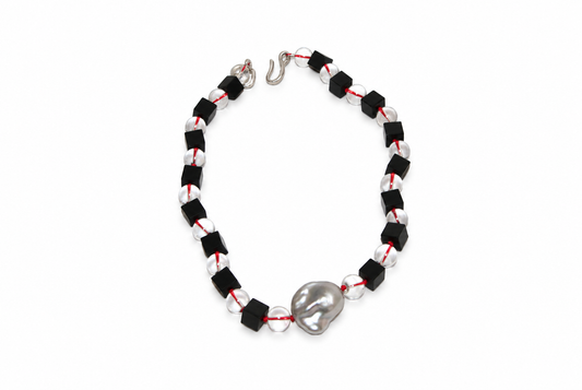 ONYX / CRYSTAL NECKLACE