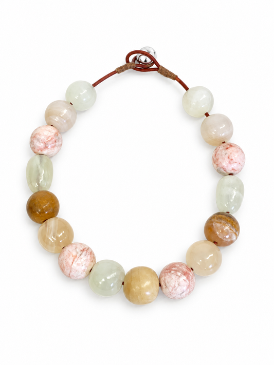 PINK AND GREEN BOLD NECKLACE