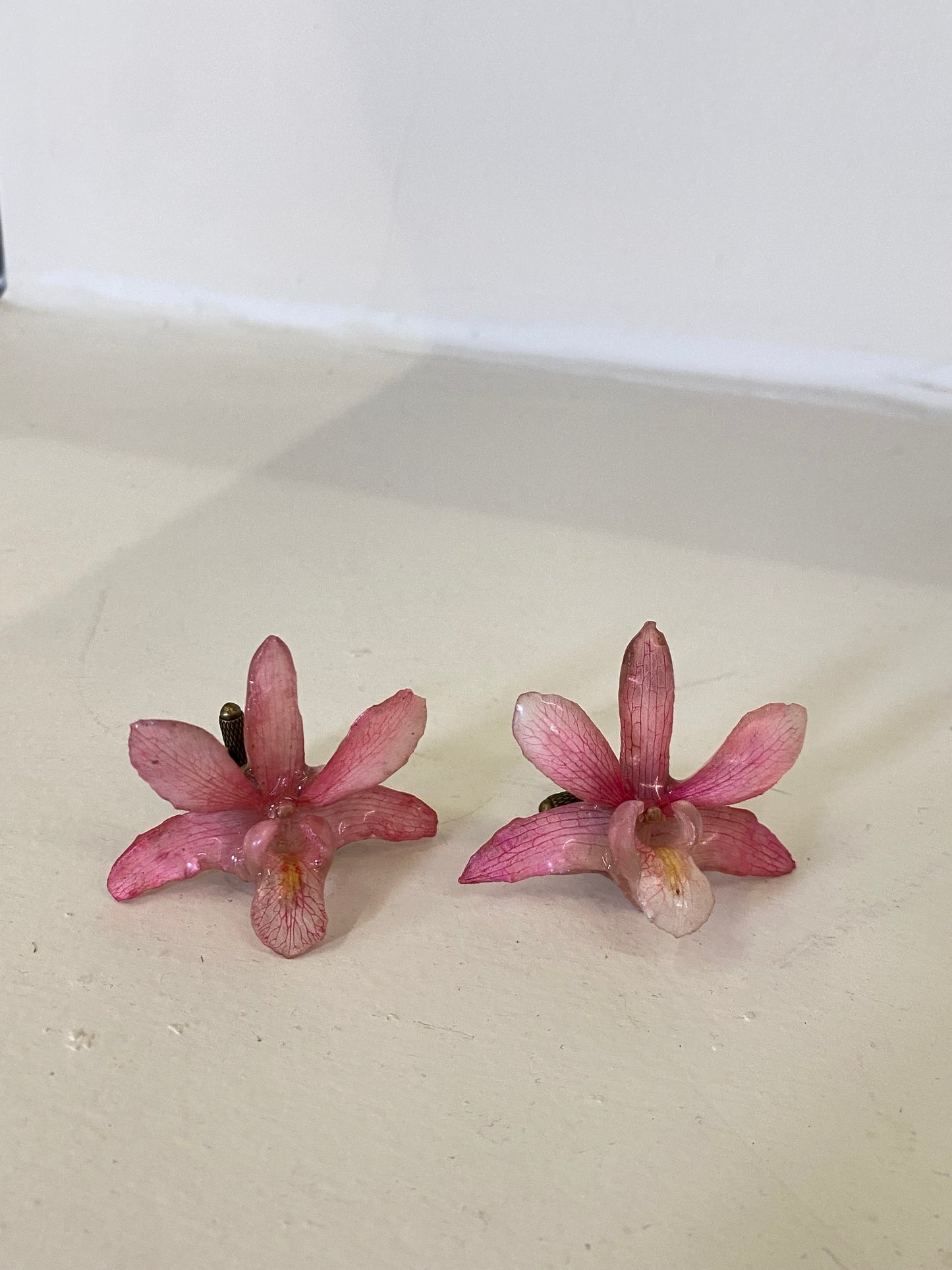 ORCHID CUFFLINKS