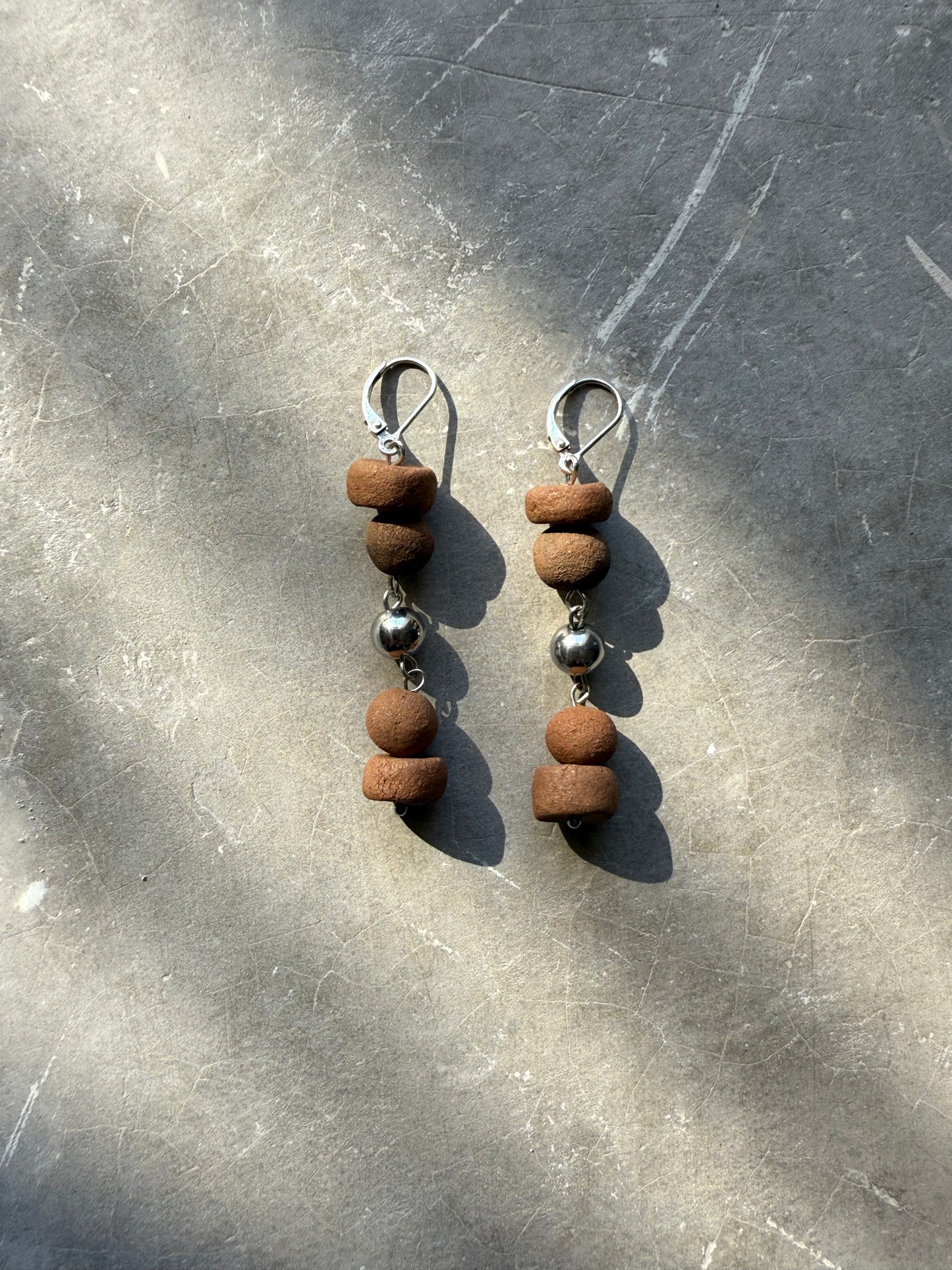 BARRO RAÍCES EARRINGS