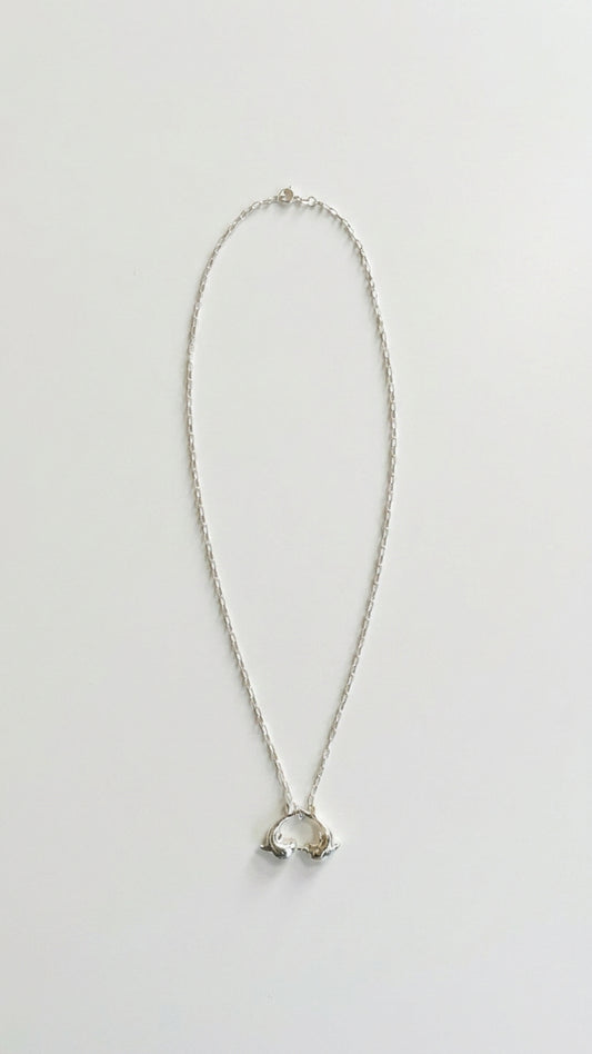 LOS DELFINES NECKLACE